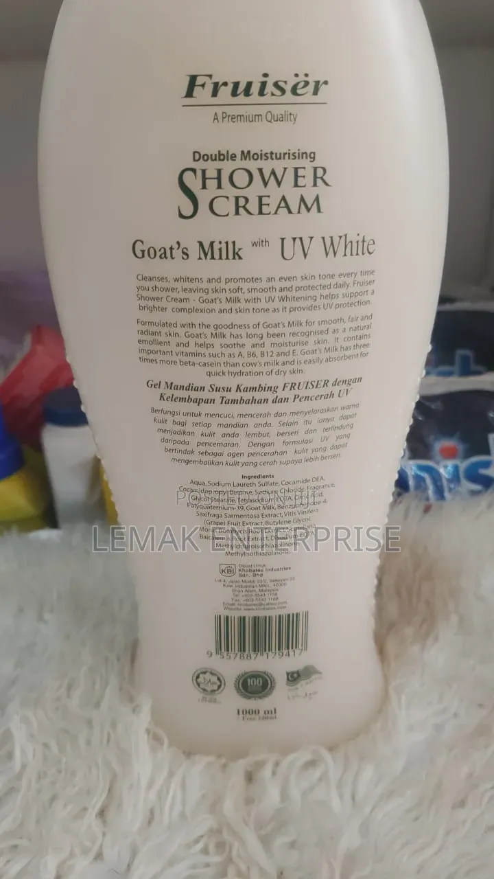 Original Fruiser Double Moisturising Shower Cream Goat Milk UV White.