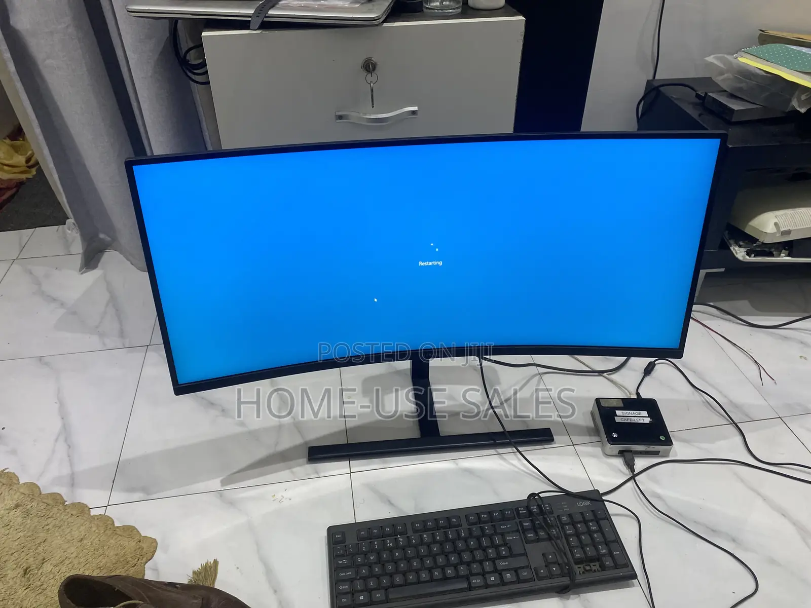 Huawei 34inch Curve Monitor.