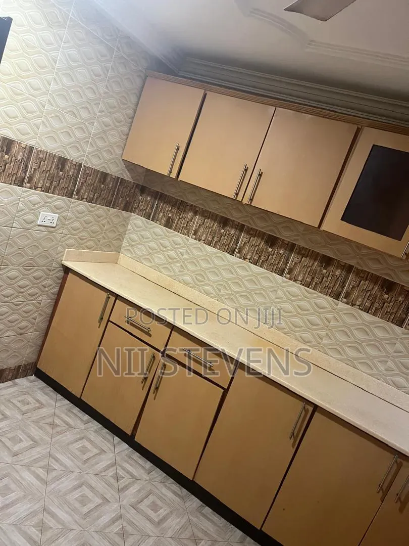 2bdrm Apartment in NIC for rent