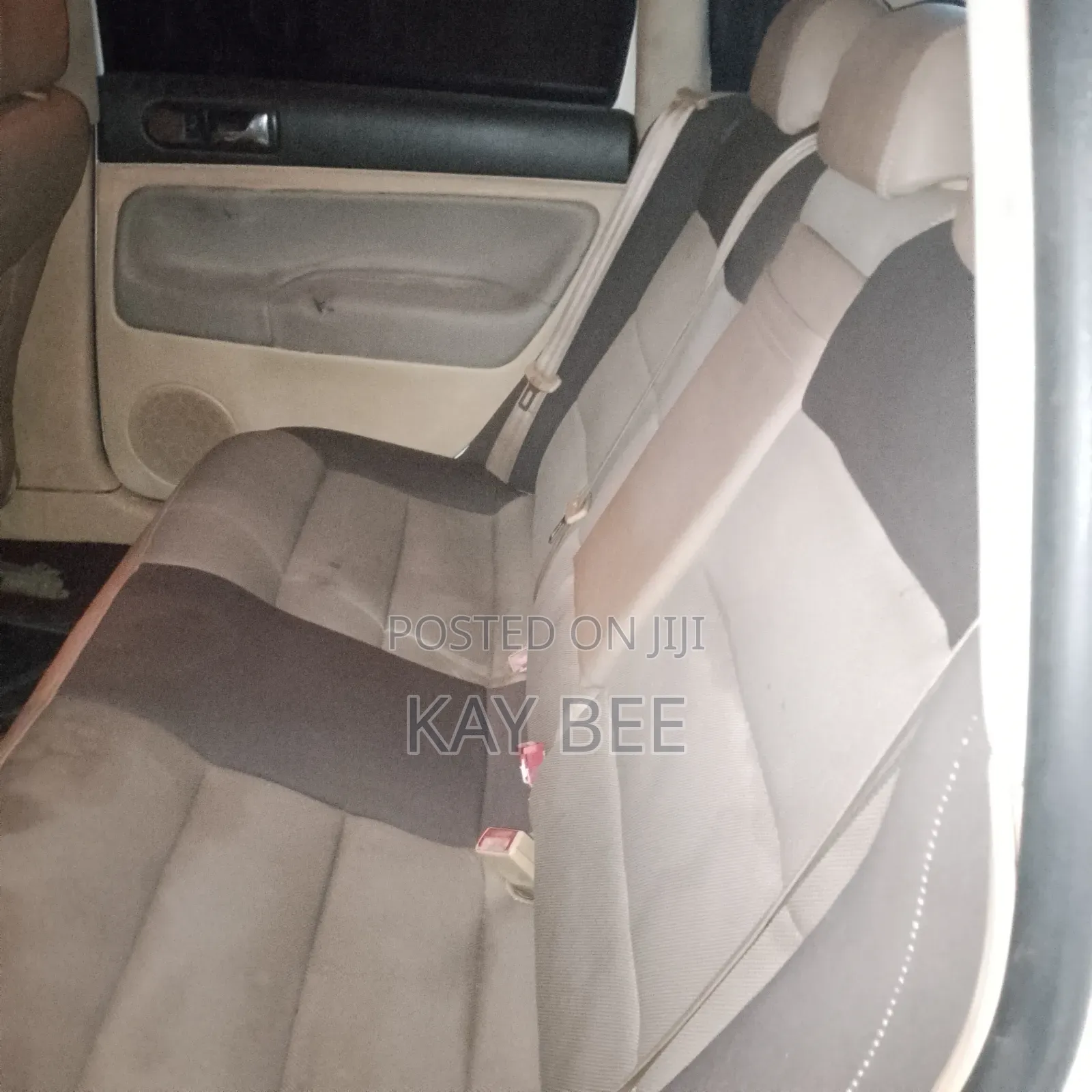 Volkswagen Passat 2003 White