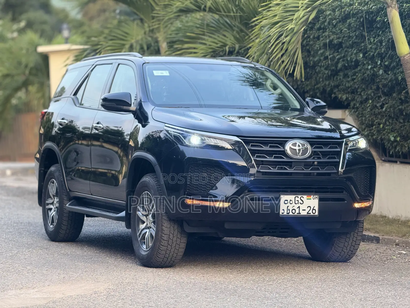 New Toyota Fortuner 2025 Black