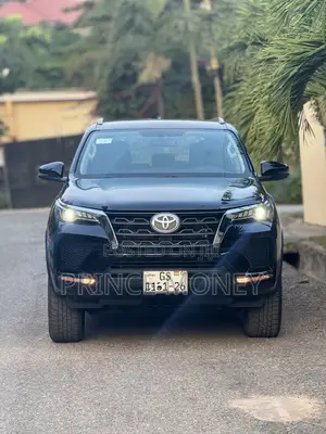 New Toyota Fortuner 2025 Black