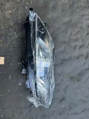 Mitsubishi L200 2018 2019 2020 Headlight