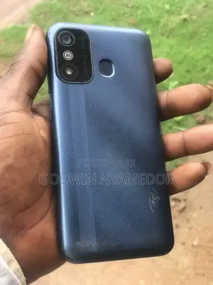Itel P17 16 GB Blue
