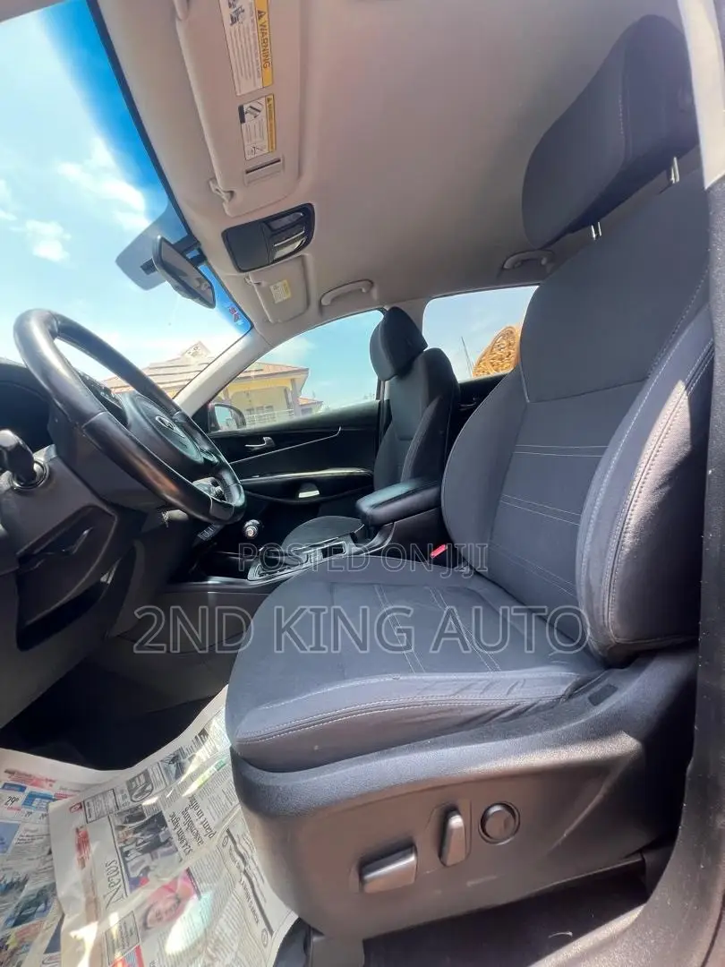 Kia Sorento 2.4L LX AWD 2018 Red
