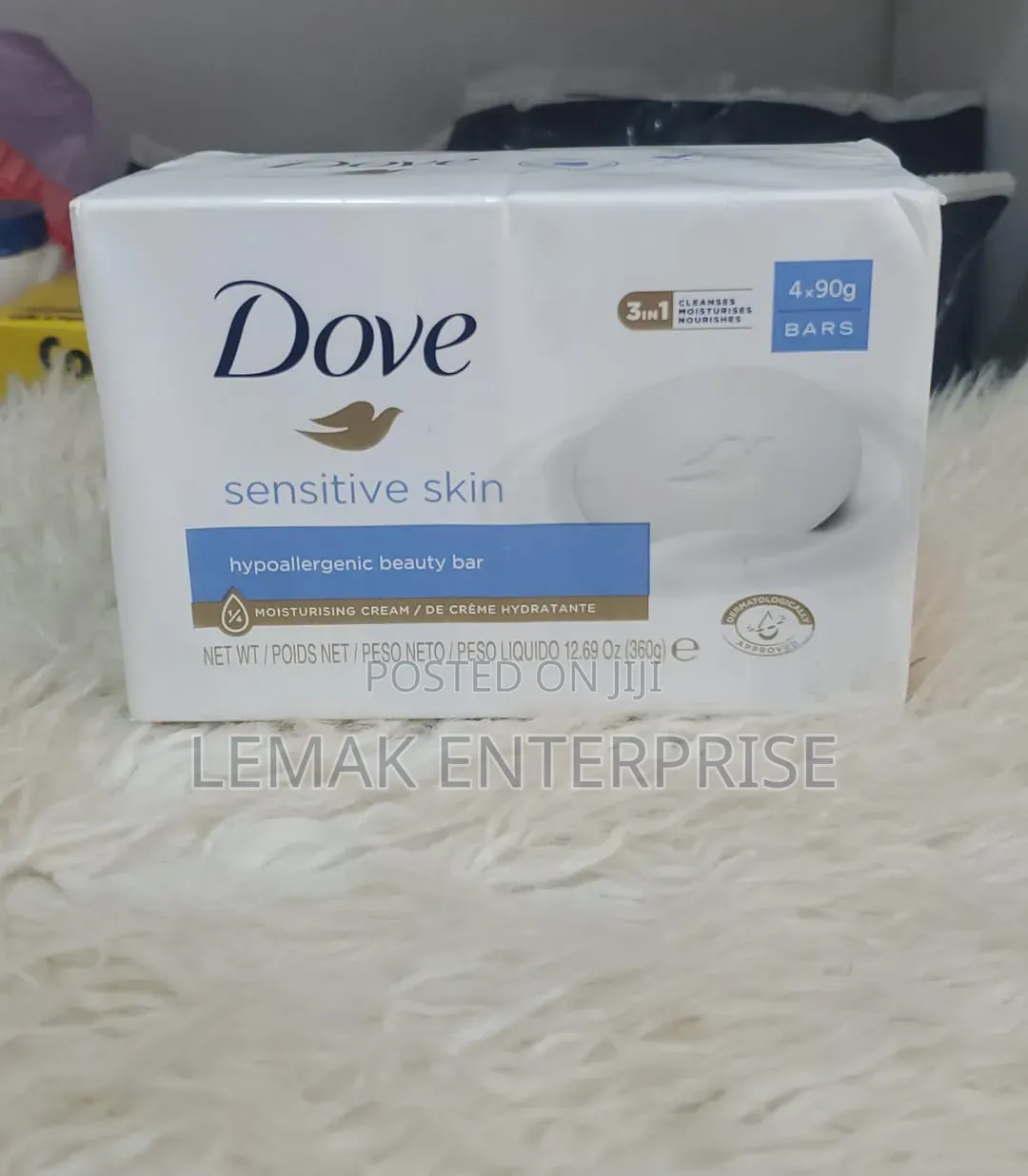 4-Pack of Dove Sensitive Skin Hypoallergenic Beauty Bars (4 X 90g)