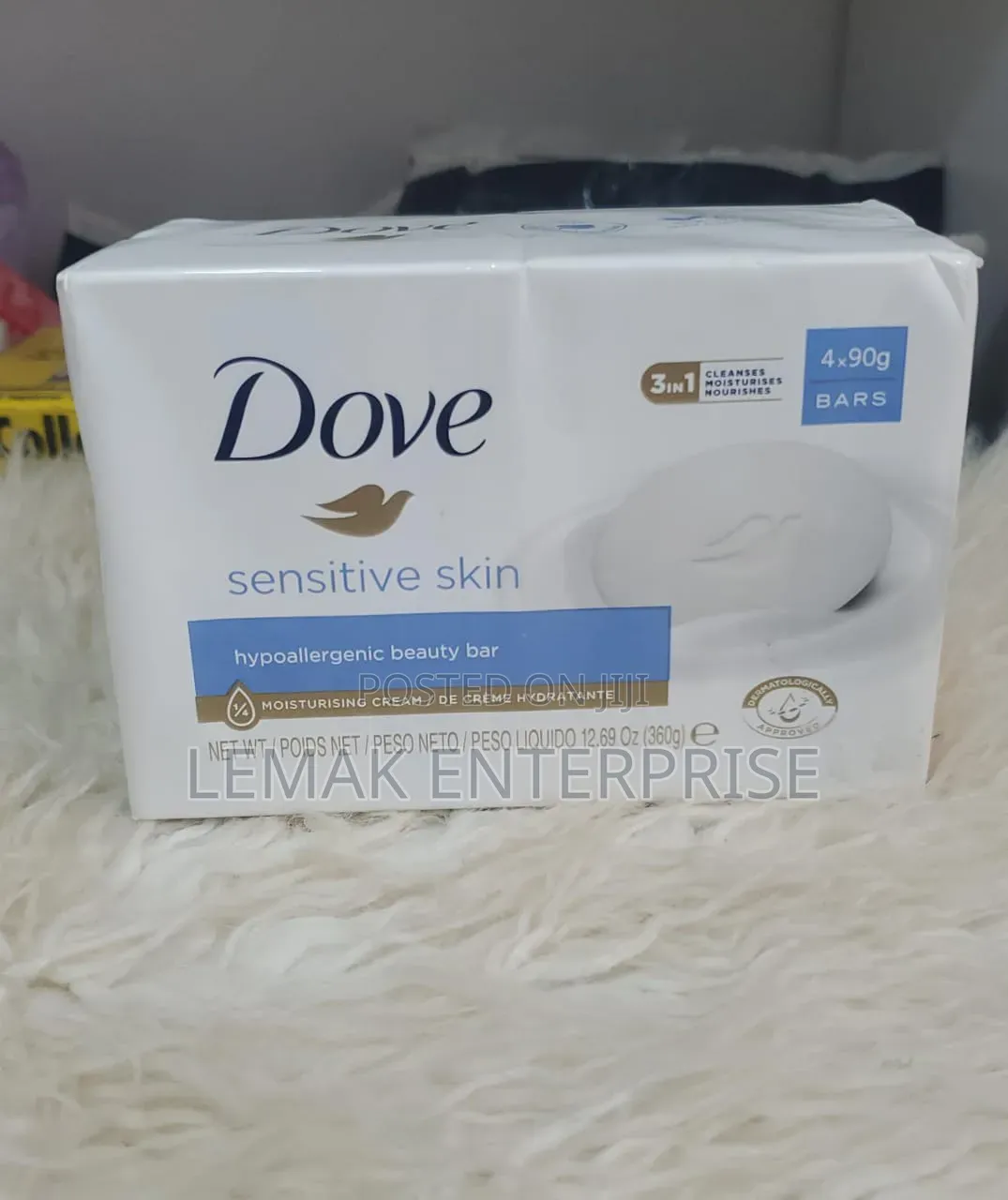 4-Pack of Dove Sensitive Skin Hypoallergenic Beauty Bars (4 X 90g)