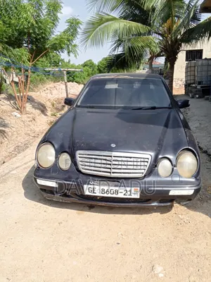 Mercedes-Benz E320 2002