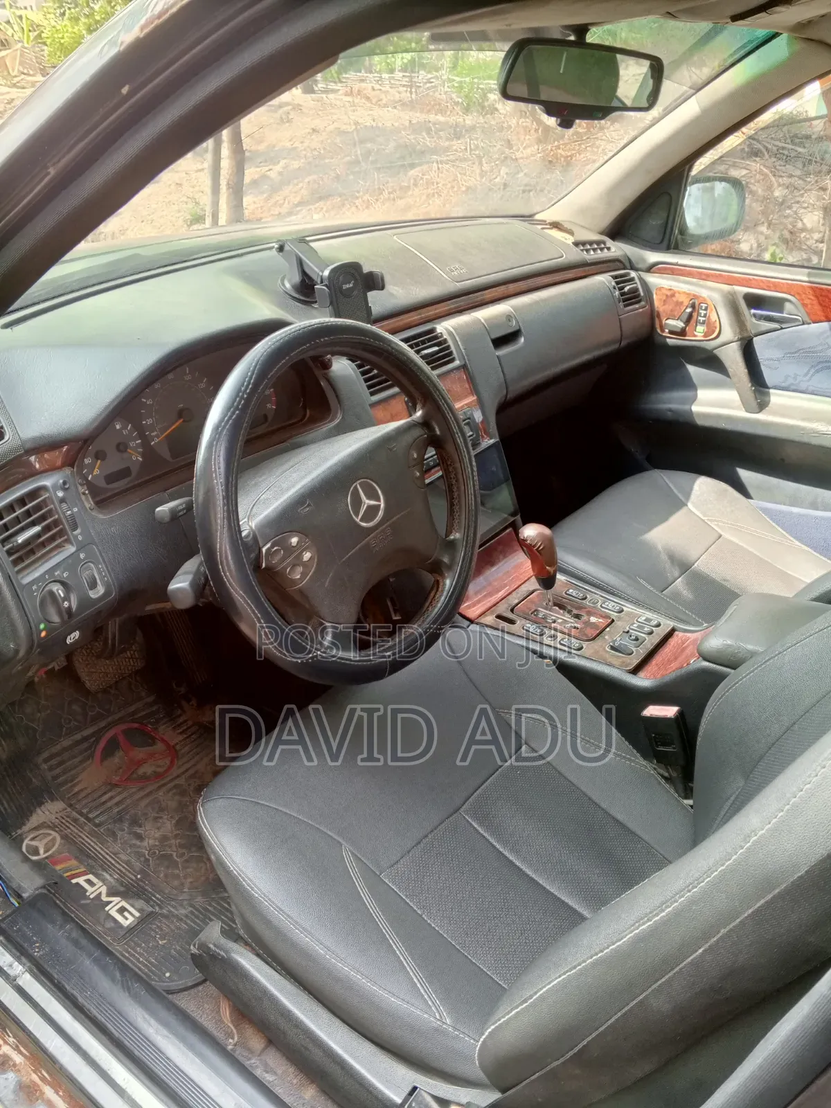 Mercedes-Benz E320 2002