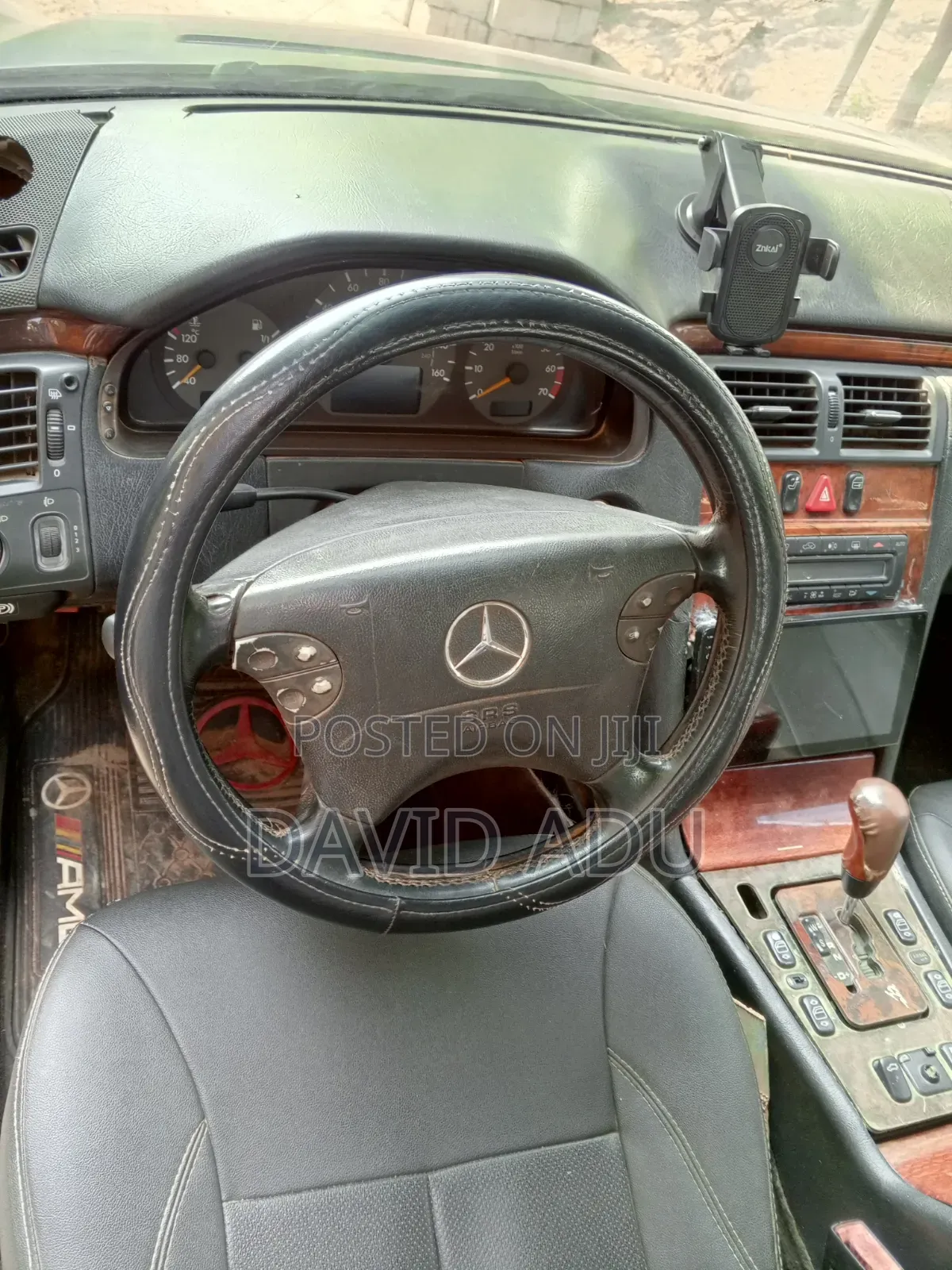 Mercedes-Benz E320 2002
