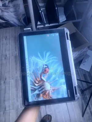 Laptop Lenovo Yoga 330 4GB Intel Celeron SSD 60GB
