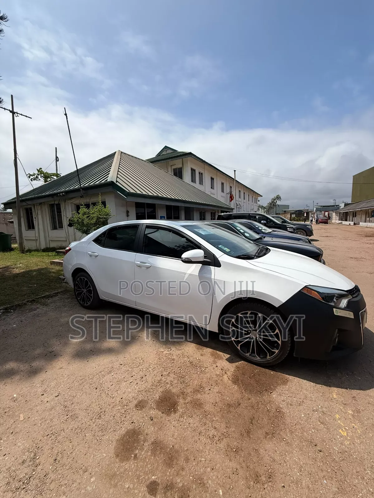 Toyota Corolla S 4dr Sedan (1.8L 4cyl CVT) 2016 White