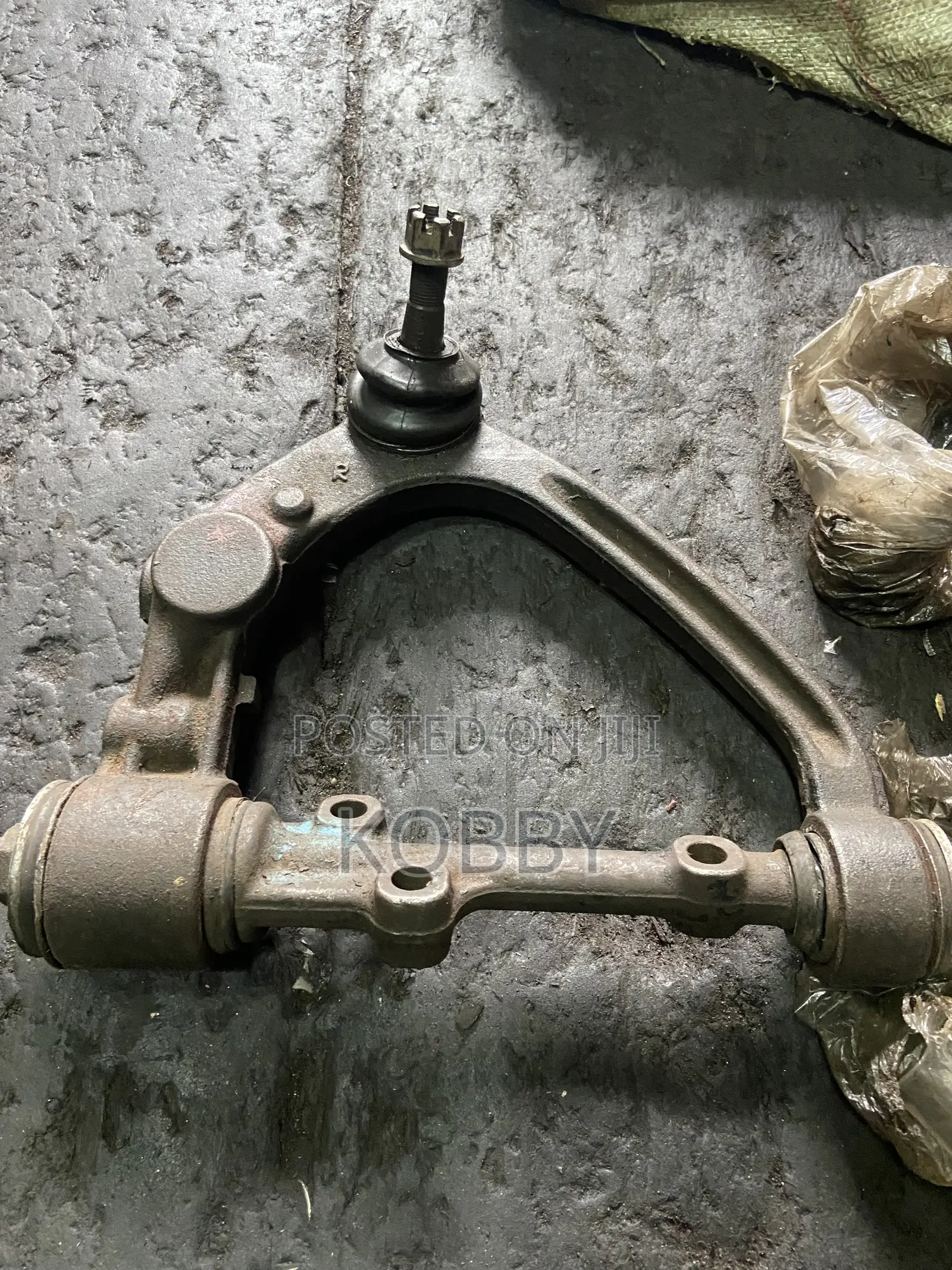 Toyota Hiace /Fish, Upper Arm/ Upper Control Arm Korea / Japan Used