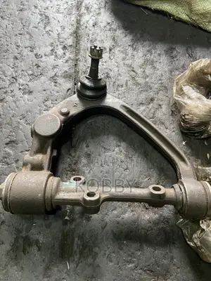 Toyota Hiace /Fish, Upper Arm/ Upper Control Arm Korea / Japan Used