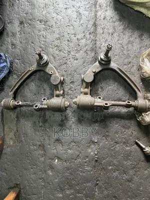 Toyota Hiace /Fish, Upper Arm/ Upper Control Arm Korea / Japan Used