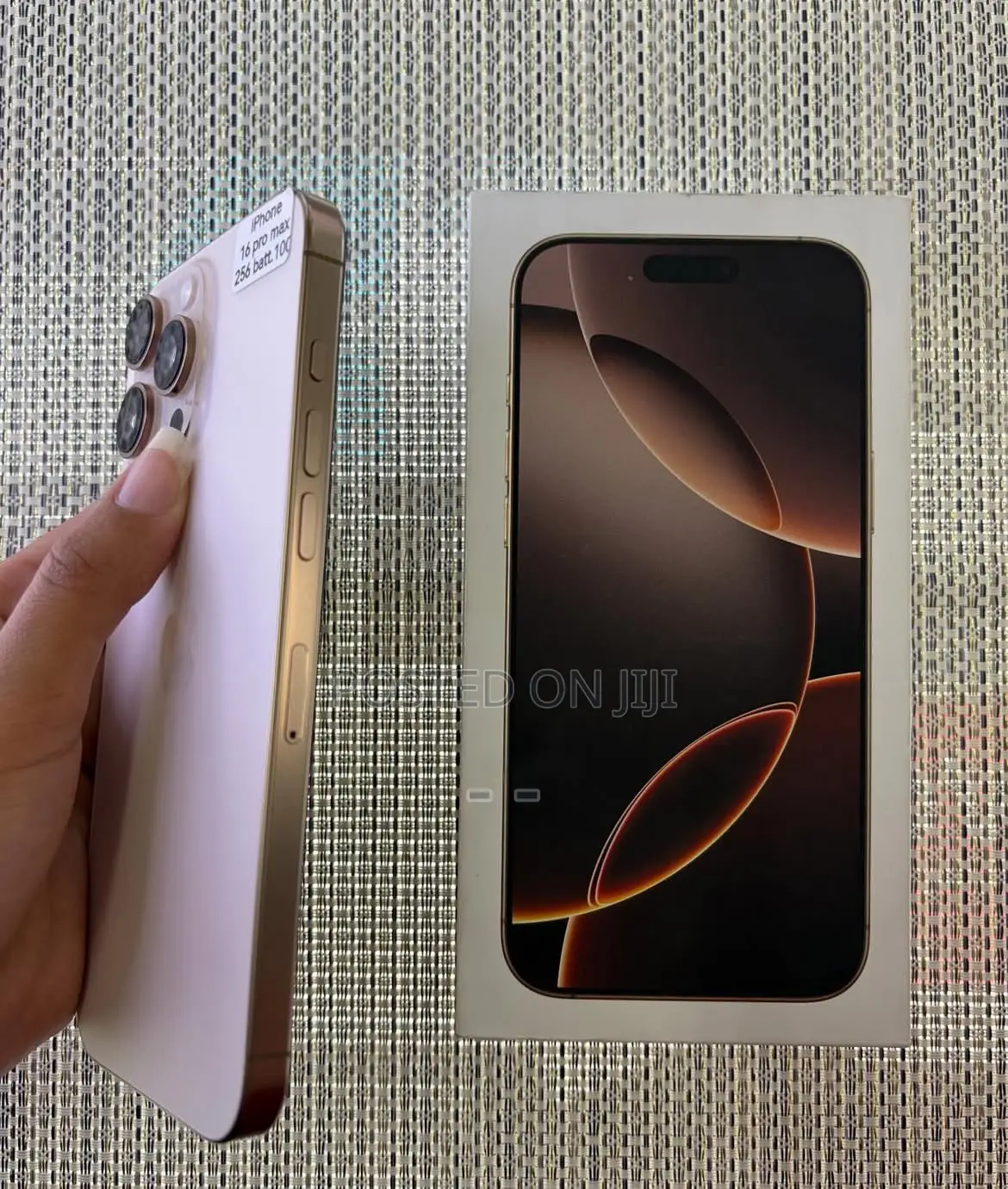 Apple iPhone 16 Pro Max 256 GB Gold