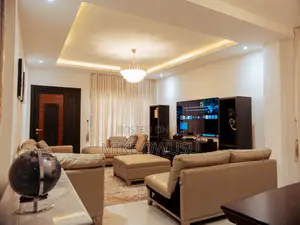 The Proton Residence -3 Bedroom Airbnb for Short Stays