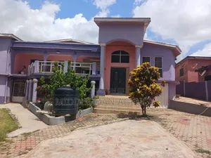 Furnished 6bdrm House in Middle Man Agency, Kumasi Metropolitan