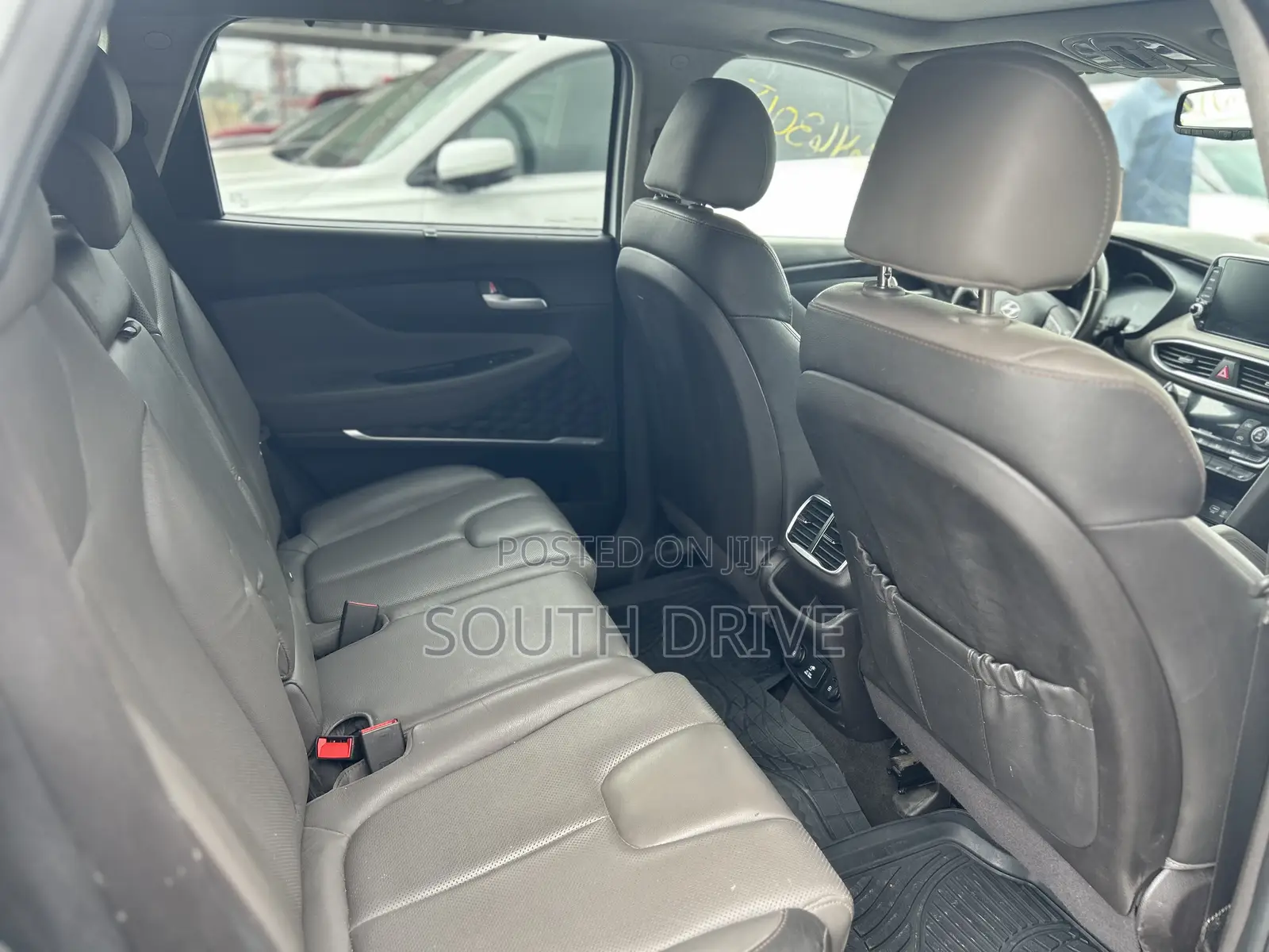 Hyundai Santa Fe 2021 White