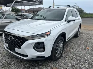 Hyundai Santa Fe 2021 White