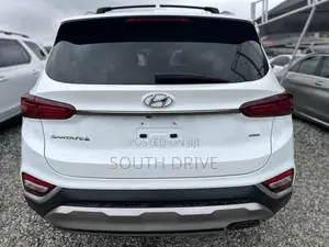 Hyundai Santa Fe 2021 White