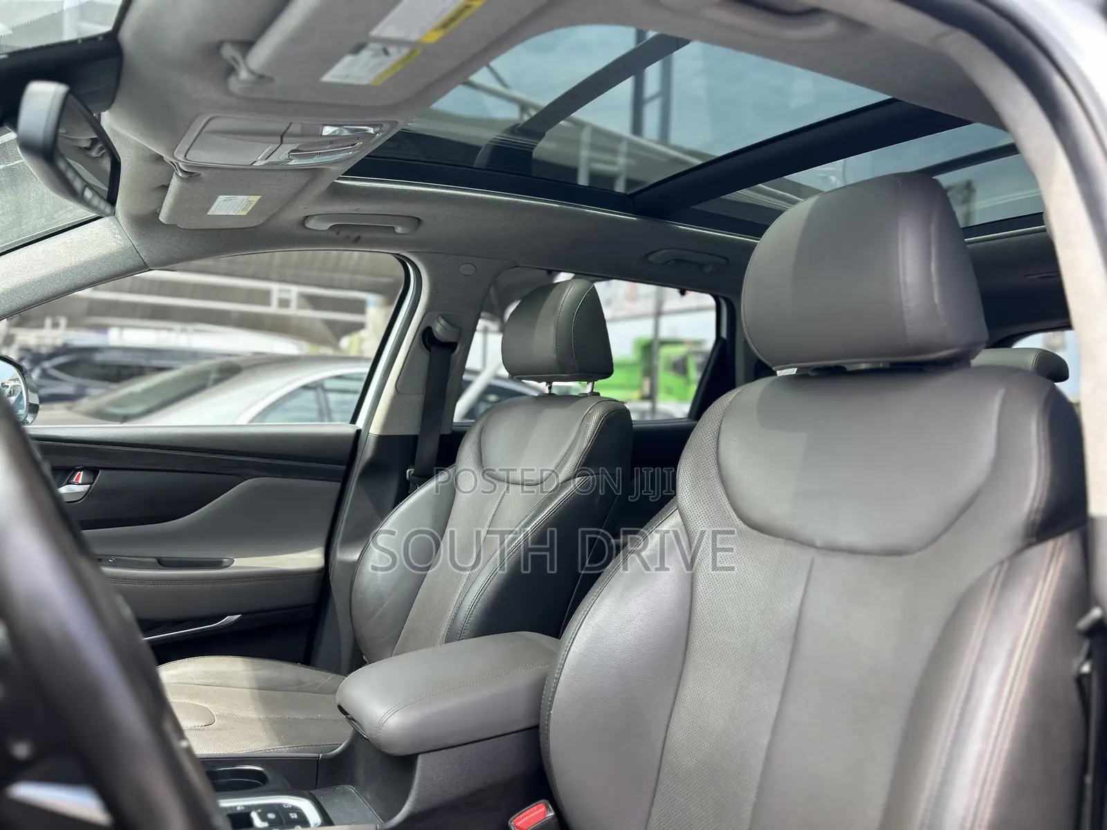 Hyundai Santa Fe 2021 White