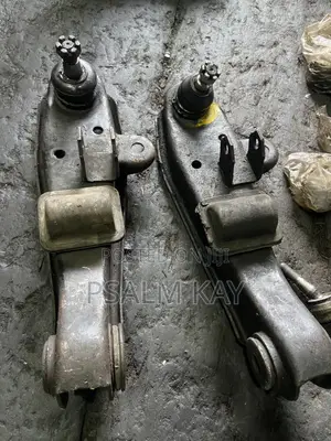 Hyundai Grace / H100 Lower Arm / Control Arm 1998-2018 - Korea Used