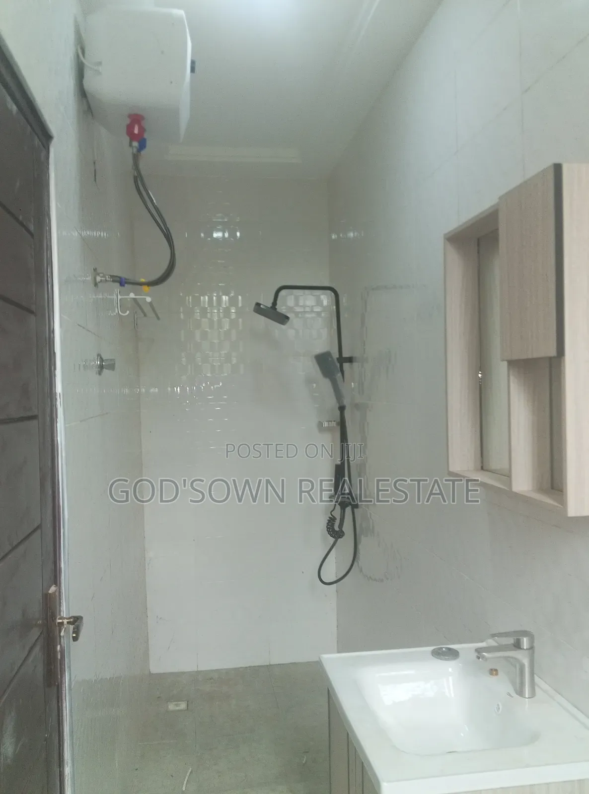 1bdrm Apartment in Opeikuma, Kasoa for rent
