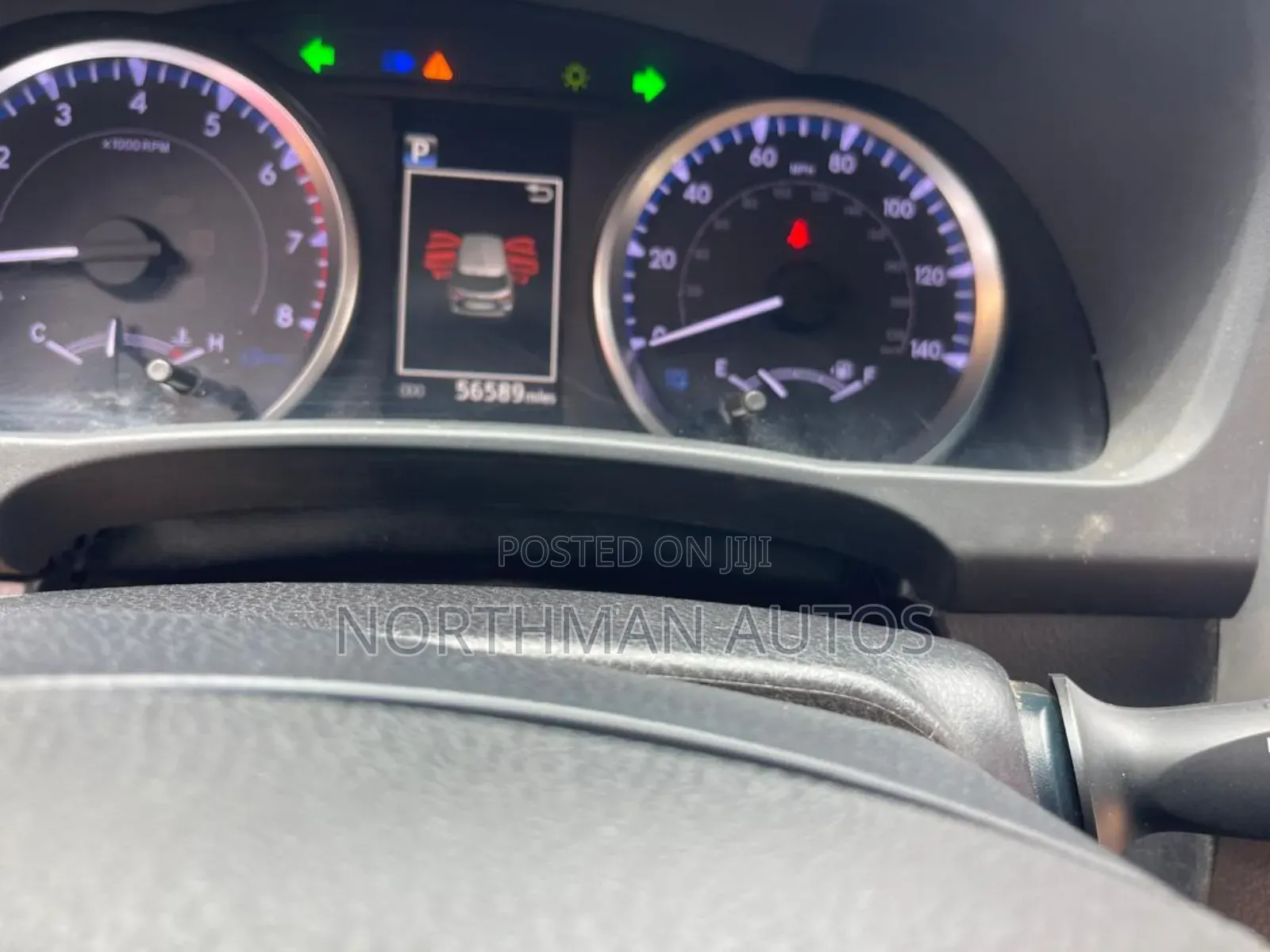 Toyota Highlander LE 2019 Brown