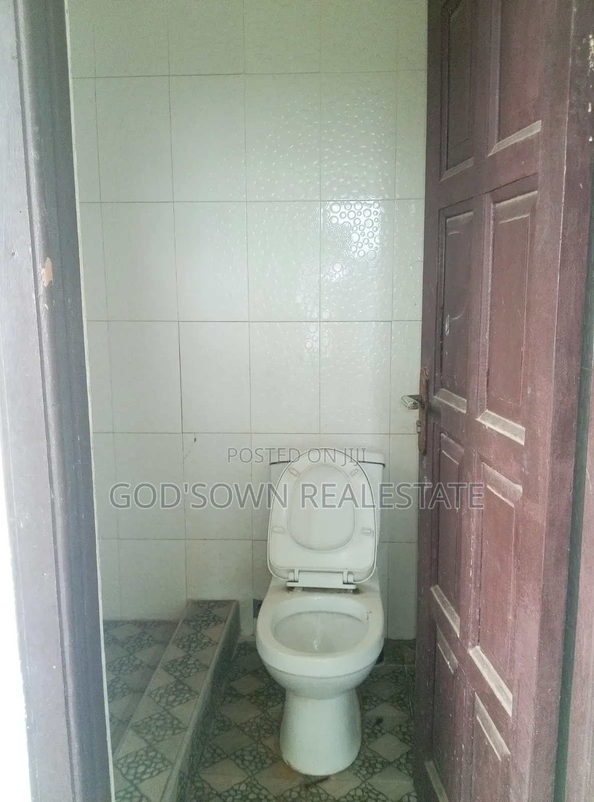 2bdrm Apartment in Adade, Kasoa for rent