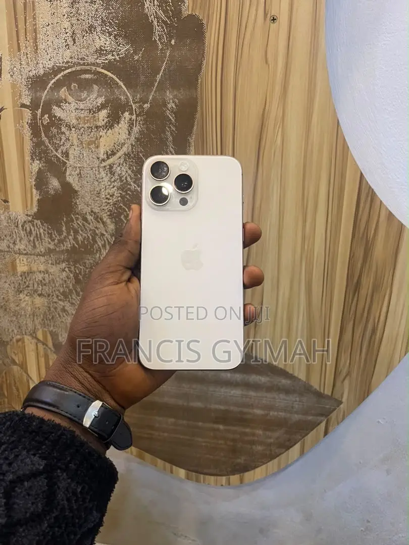 Apple iPhone 16 Pro Max 256 GB Gold