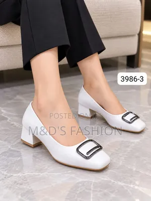 Women’s Elegant Block-Heel Pumps