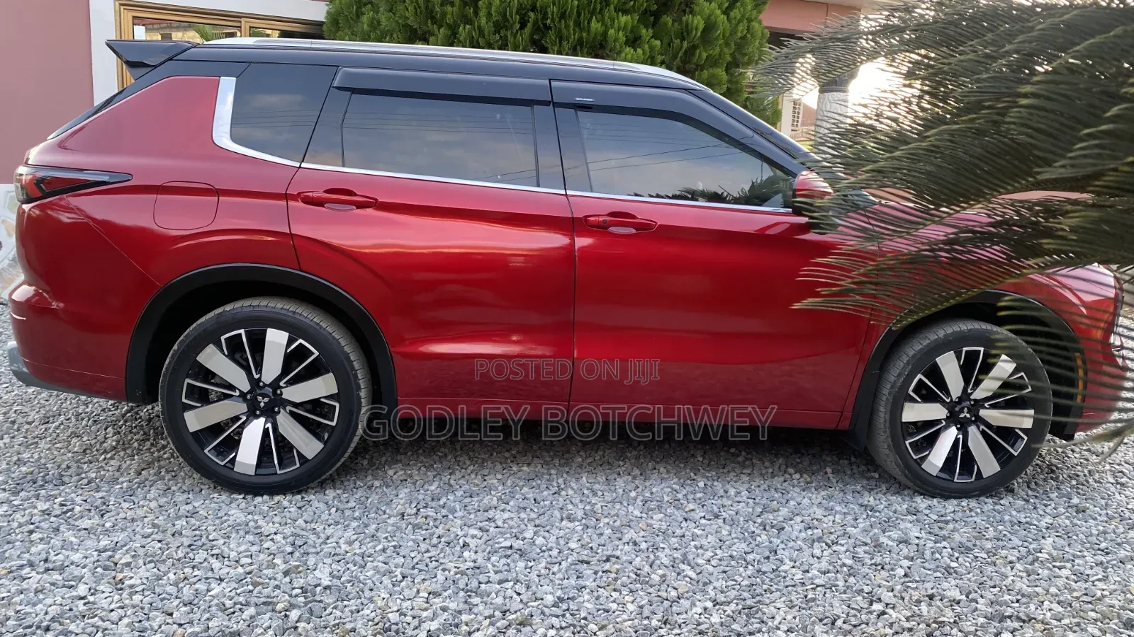 Mitsubishi Outlander SEL AWD 2025 Red