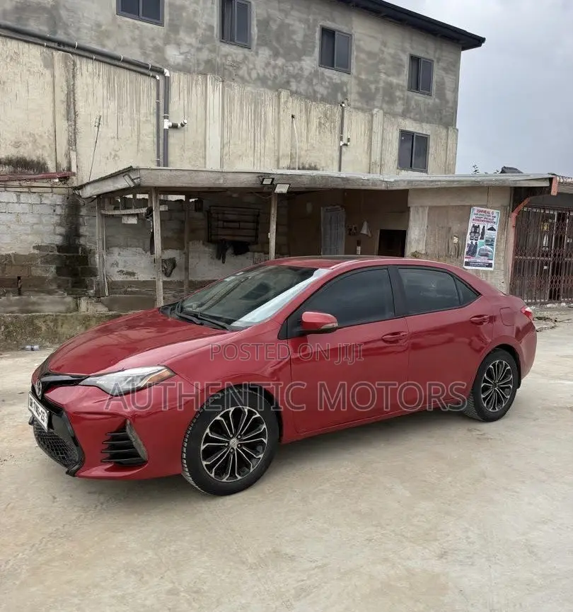 Toyota Corolla SE Special Edition 4dr Sedan (1.8L 4cyl CVT) 2017 Red