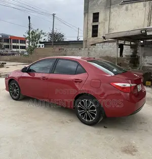 Toyota Corolla SE Special Edition 4dr Sedan (1.8L 4cyl CVT) 2017 Red