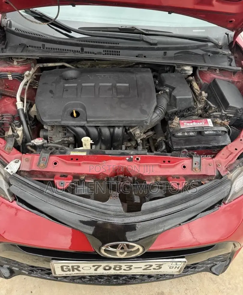 Toyota Corolla SE Special Edition 4dr Sedan (1.8L 4cyl CVT) 2017 Red