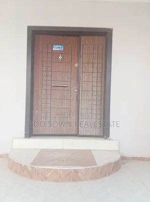 3bdrm Apartment in Obom Road, Kasoa for rent