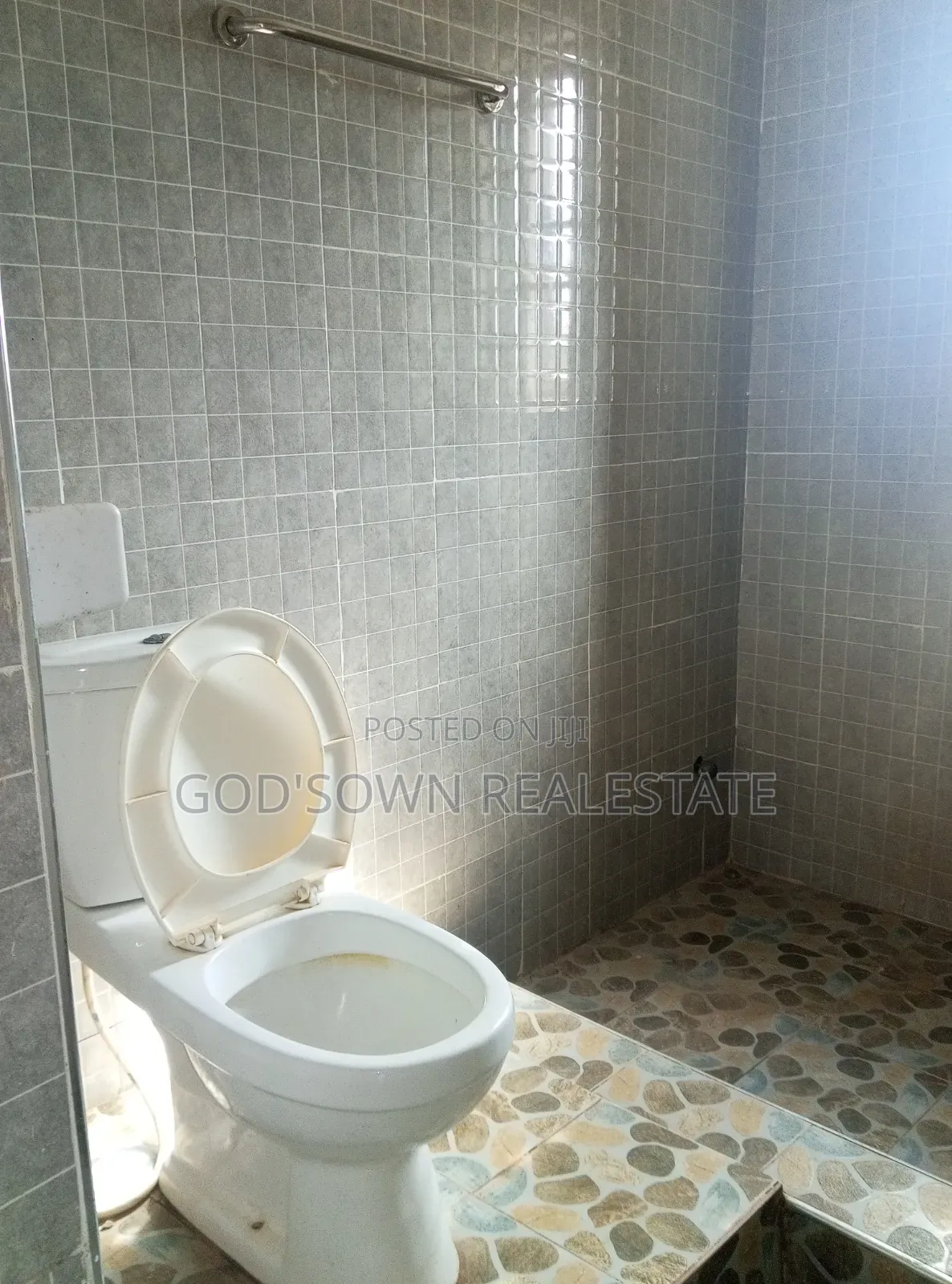 1bdrm Apartment in Roman Junction, Kasoa for rent