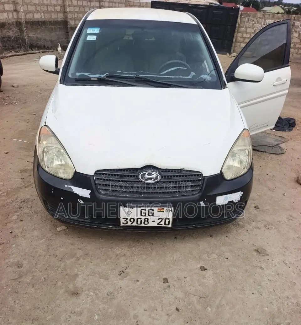 Hyundai Accent 2009 White