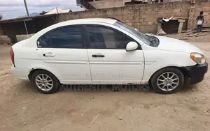 Hyundai Accent 2009 White