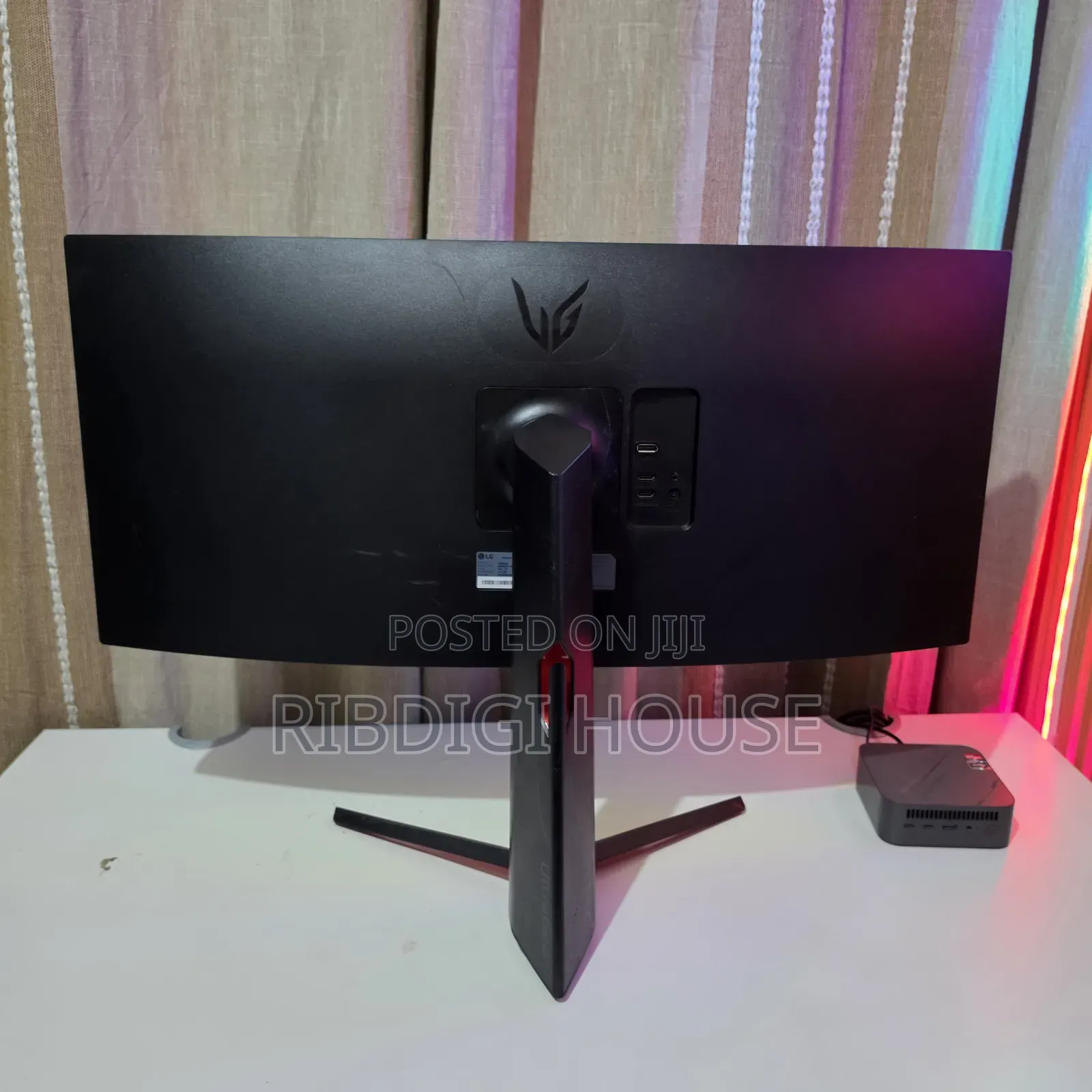 LG 34” UltraGear Curved Gaming Monitor