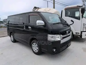 Toyota HiAce 2014 Black