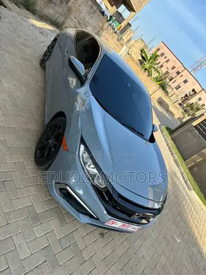 Honda Civic Sport Coupe 2019 Gray