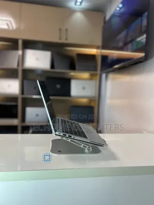 Laptop HP EliteBook 830 G8 8GB Intel Core i5 SSD 256GB