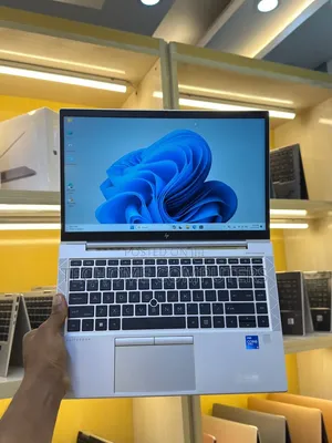 Laptop HP EliteBook 840 G8 16GB Intel Core i7 SSD 256GB