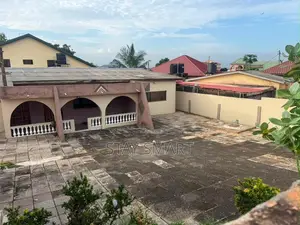 6bdrm House in Last Stop for sale