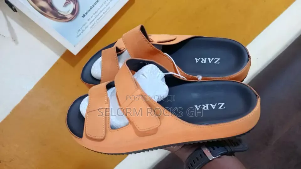 Comfortable Zara Slides