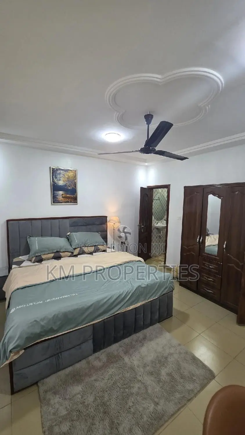 Furnished 1bdrm Apartment in Lake-Side, for rent