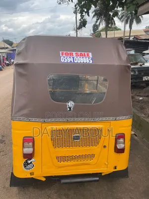 Bajaj RE 2024 Yellow