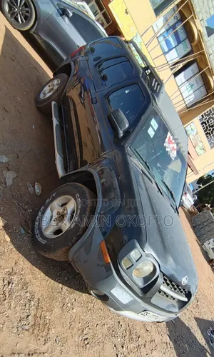 Nissan Xterra 2004 Black